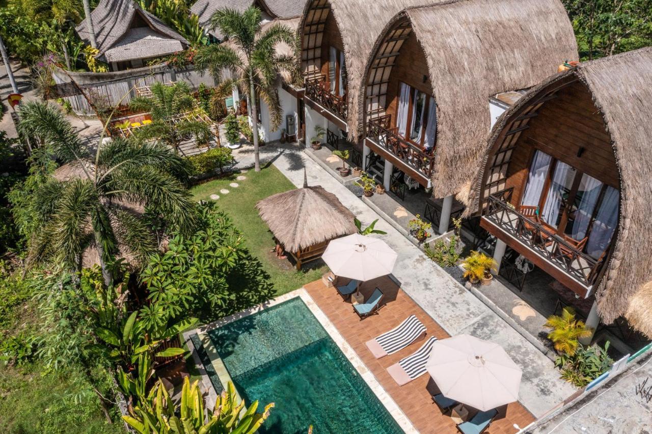Hotel Martas Windows Kuta  Zewnętrze zdjęcie
